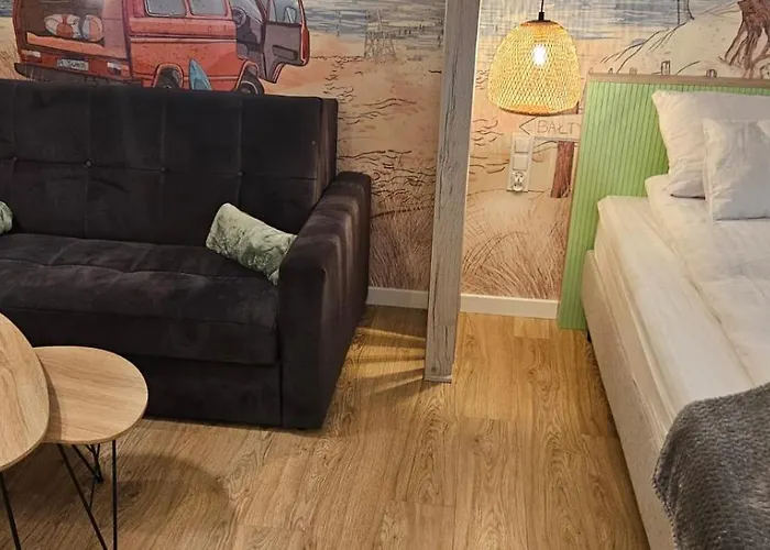 Przy Morzu Mrzeżyno